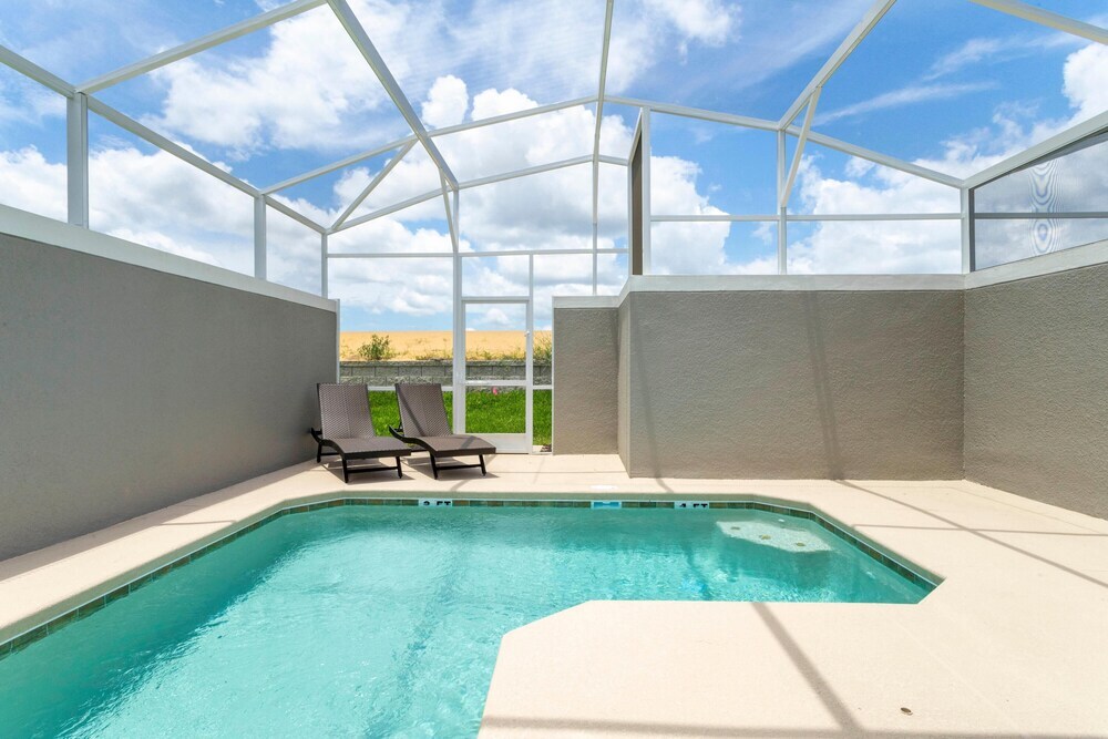 4BR Luxury Pool Game Room Disney Nearby Sleeps 12 - photo 12