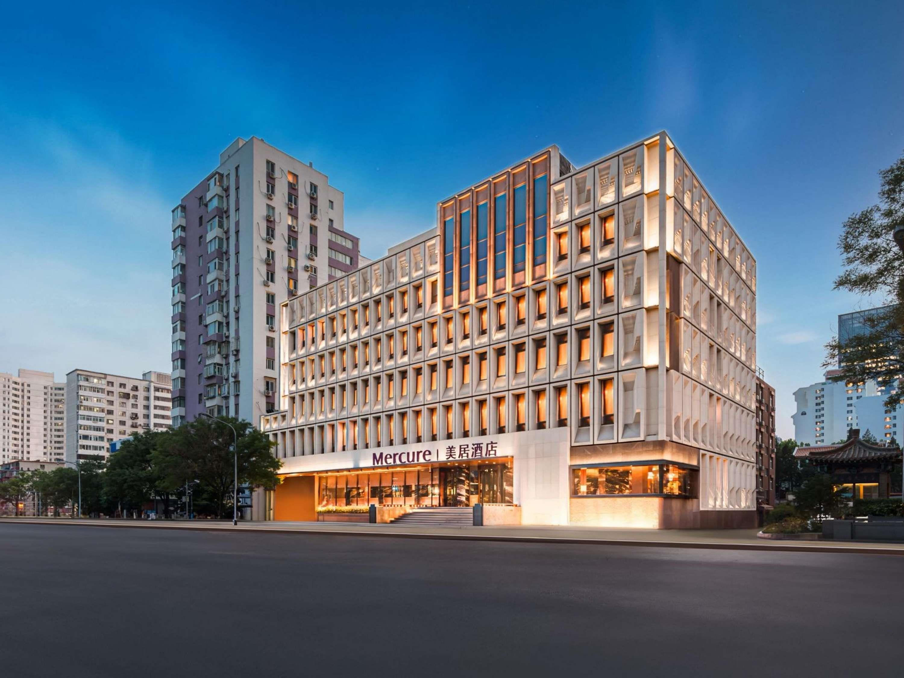 Mercure Beijing Dongzhimen — 4-Star Luxury Hotel in Beijing, People's Republic of China