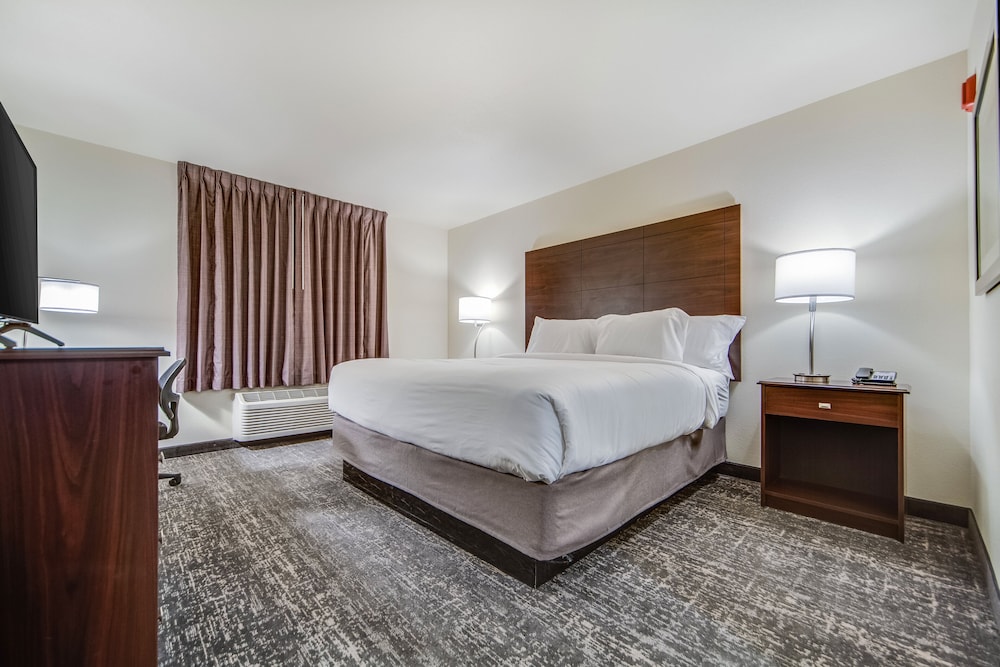 Cobblestone Hotel & Suites Cozad - photo 36