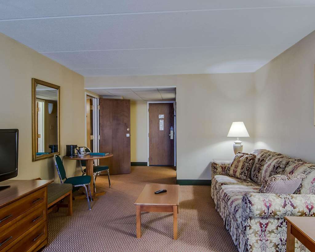 Quality Hotel and Conference Center Bluefield - photo 13