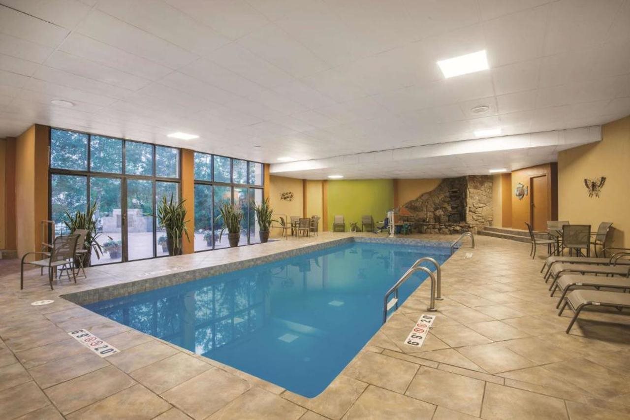 La Quinta Inn & Suites by Wyndham Silverthorne Summit Co - photo 19