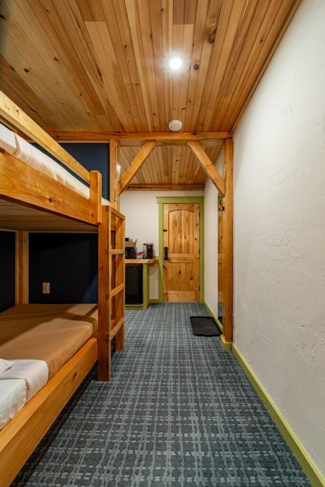 Downtown Camden Hotel - photo 24