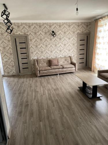 Armani Guest house — 4-Star Luxury Hotel in Martuni, Armenia