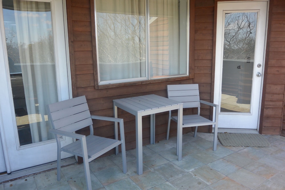 Modern B & B - photo 37