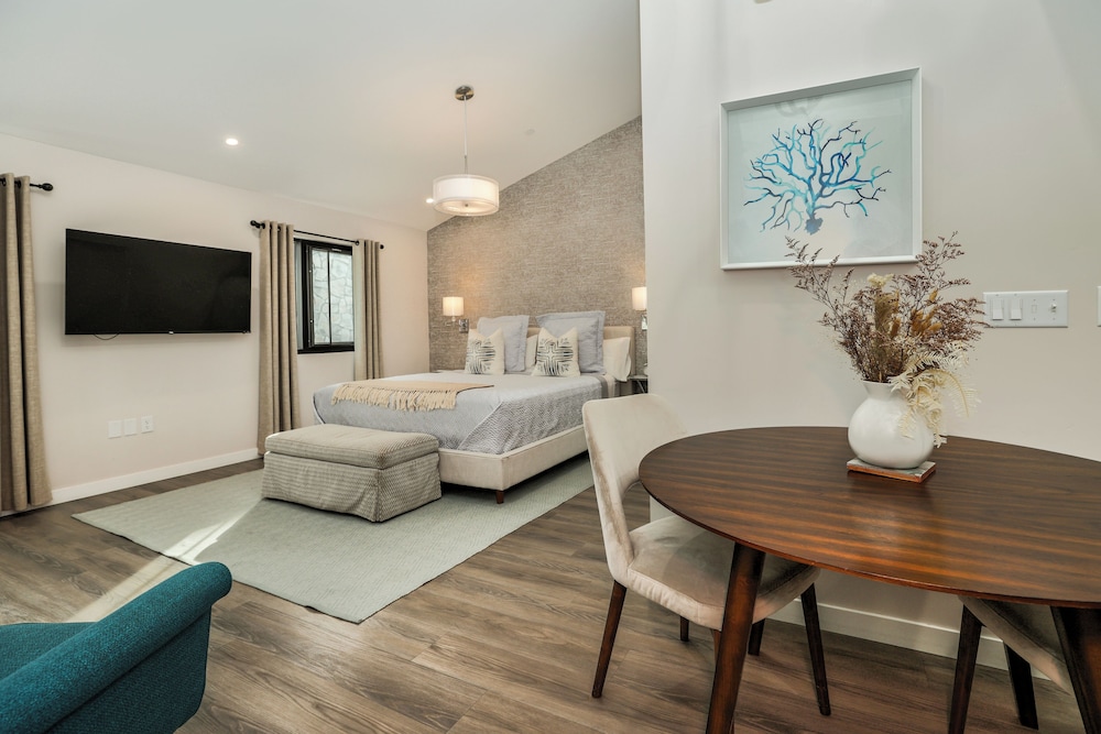 The Lofts at The Market in Paso Robles, United States