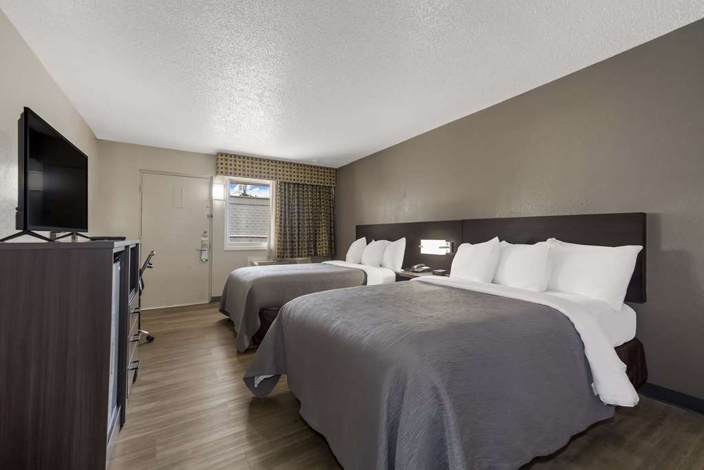 Quality Inn Charleston Gateway - photo 8