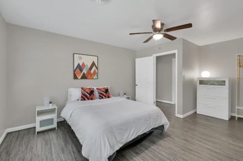 Piney Woods I Ping Pong I By Shsu I Tv I Sleeps 11 - photo 3