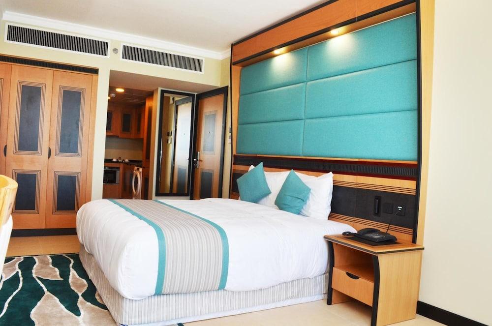 Nooh Tower in Al Hadd, Bahrain