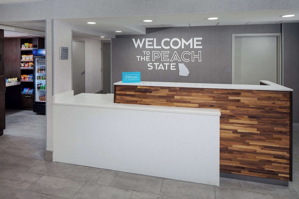 Hampton Inn Atlanta Northlake - photo 4