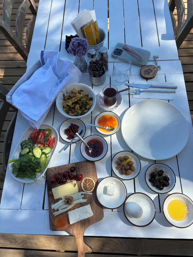 Latibulemarin - last minute hotel in Ayvalik