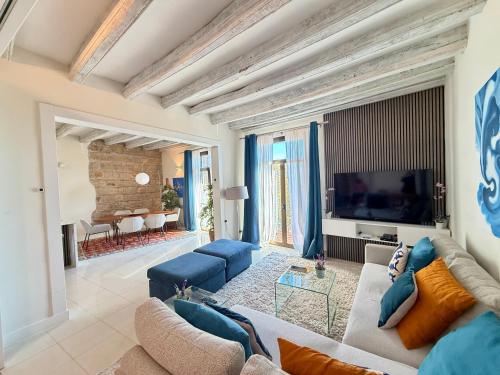 Apartament Colon Bcn 130 mts 3 Dormitorios Port Vell — 4-Star Luxury Hotel in Barcelona, Spain