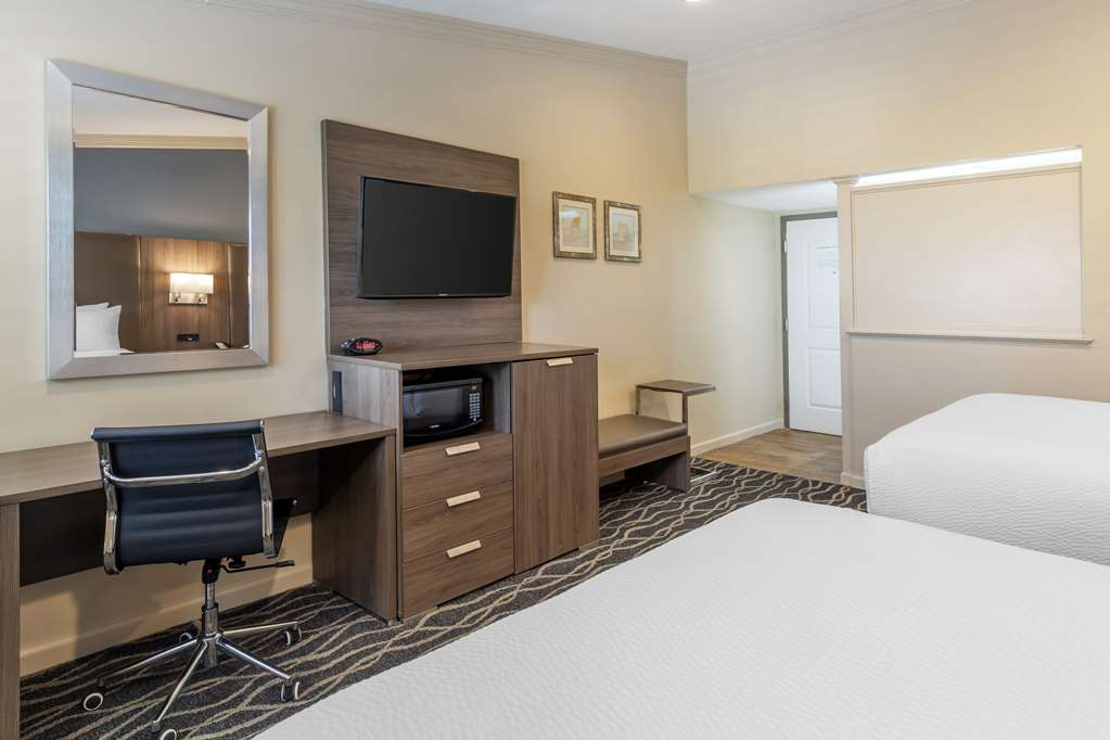 Best Western Plus Hill House - photo 34
