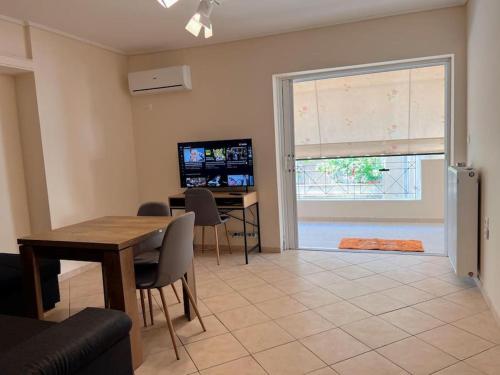 2BR Apartment next to National Archaeological Museum and AUEB — 4-Star Luxury Hotel in Athens, Greece