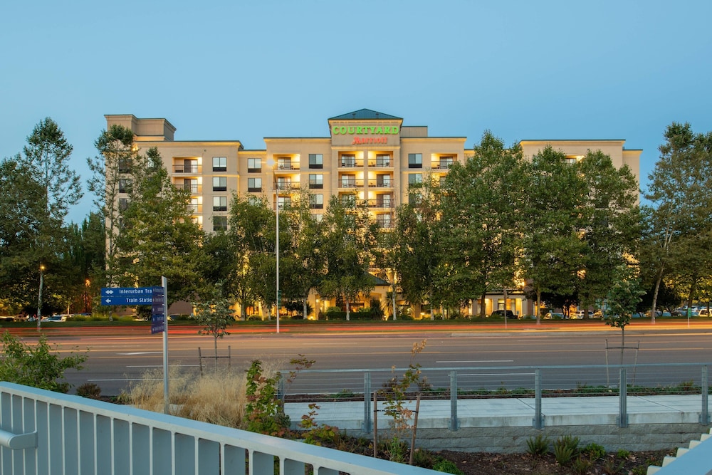 Courtyard by Marriott Seattle Sea Tac Area - featured photo