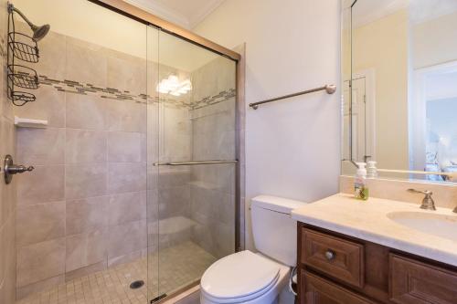 Southern Charm by Oak Island Accommodations - photo 6