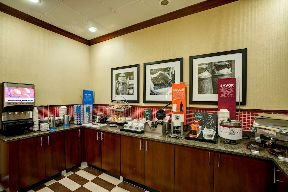 Hampton Inn Baltimore Glen Burnie - photo 42