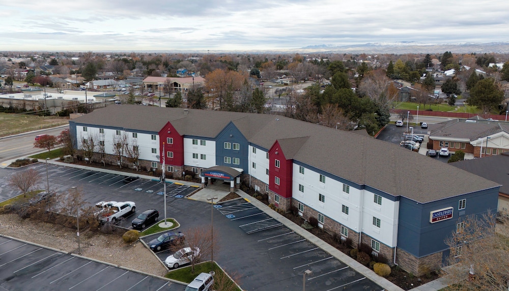 Candlewood Suites Boise Towne Square by IHG - photo 48
