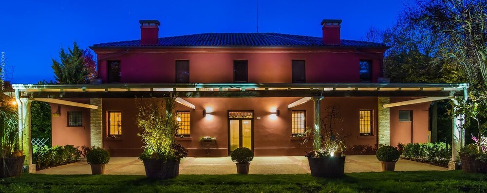 Borgo La Colombara — hotel in Occhiobello