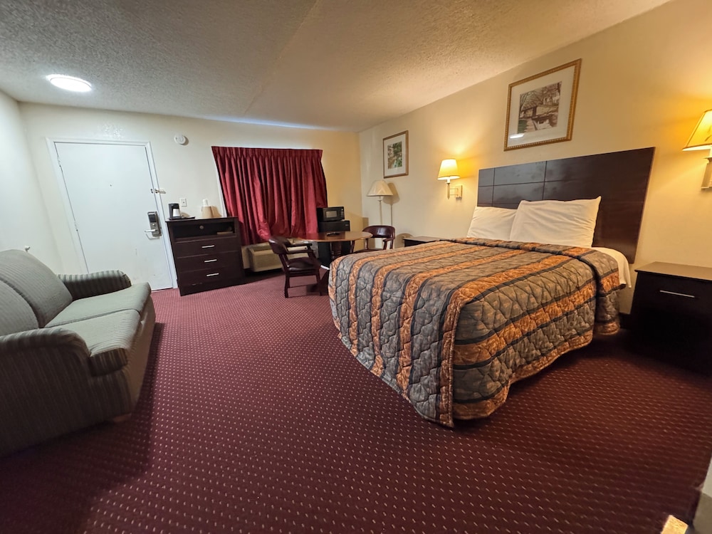 Whispering Pines by Hotel O Whitestone VA - photo 8