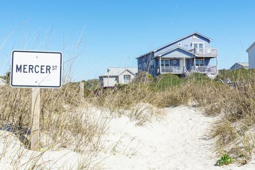 1 4 Us by Oak Island Accommodations - photo 22