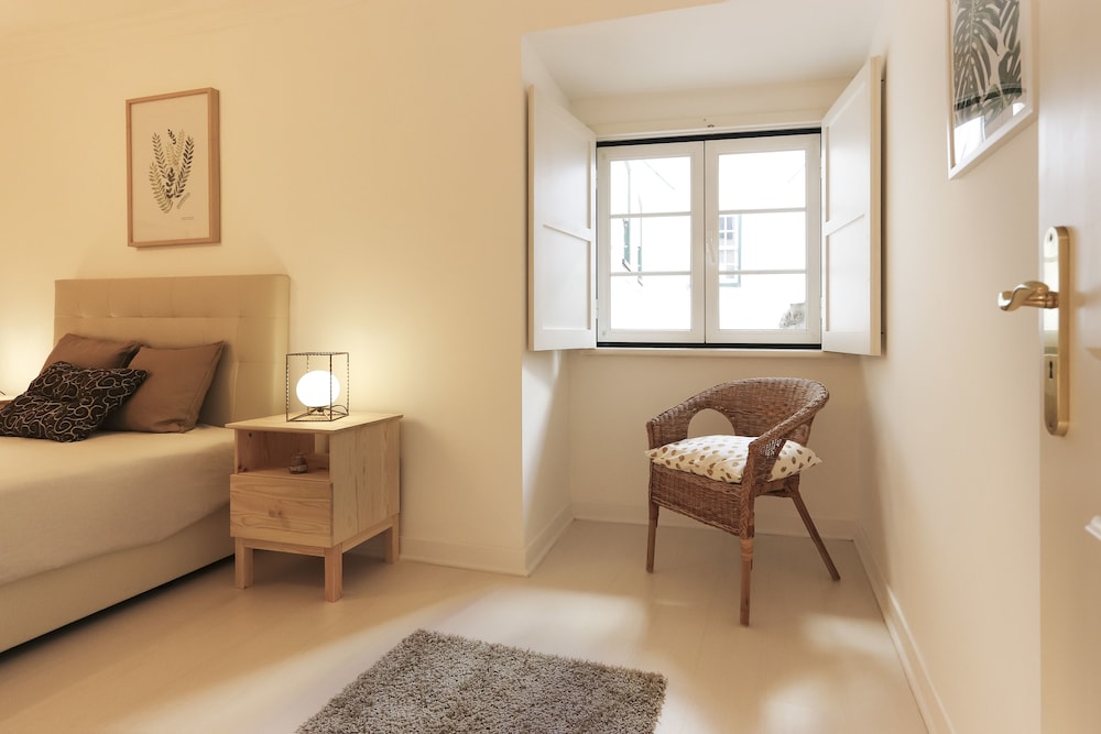 Alfama Prestige by Homing — 4-Star Luxury Hotel in Lisbon, Portugal
