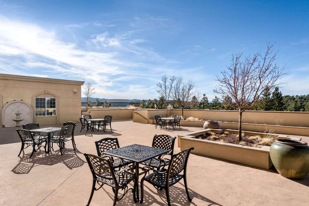 La Quinta Inn & Suites by Wyndham Trinidad - photo 58