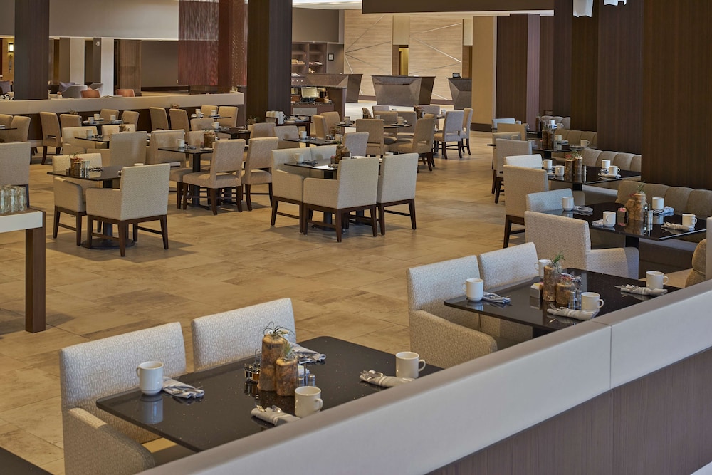 Hilton Raleigh North Hills - photo 42