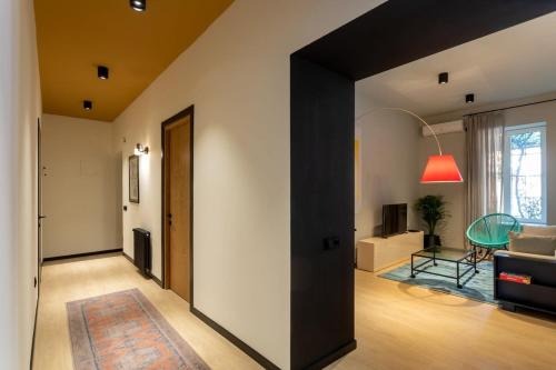 Newly Renovated Modern 2BR Apartment near Fabrika