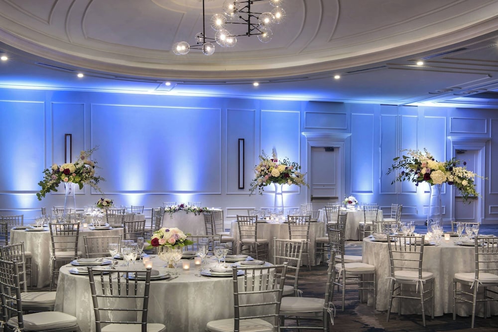 Norfolk Waterside Marriott - photo 35