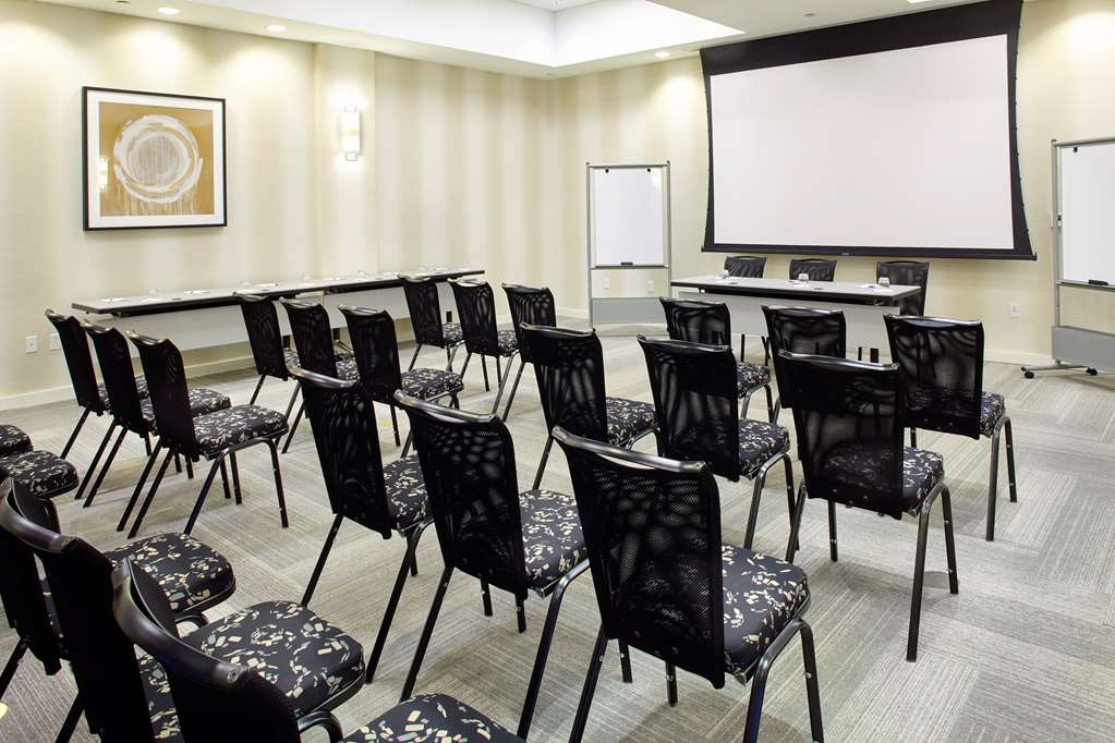 Hyatt Place Miami Airport East - photo 40