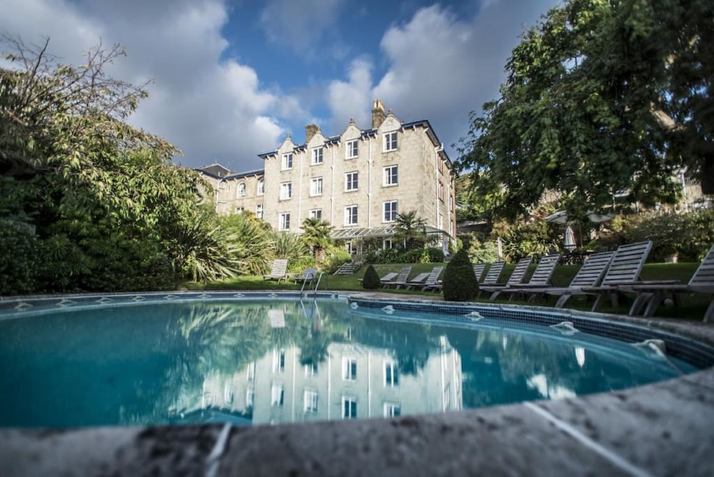 The Royal Hotel - carbon neutral hotel in Ventnor