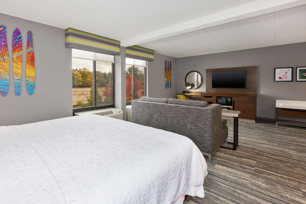 Hampton Inn Traverse City - photo 26