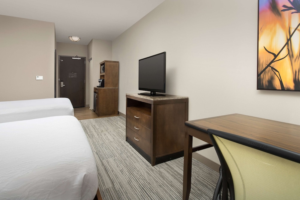 Hilton Garden Inn Charlotte Airport - photo 5