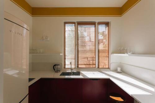 Masterfully Designed Apartment By Wehost