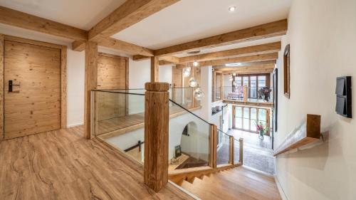 Der Weberhof Pension Willibald — 4-Star Luxury Hotel in Bad Toelz, Germany