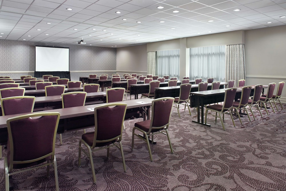 Hilton Garden Inn Atlanta Buckhead - photo 23