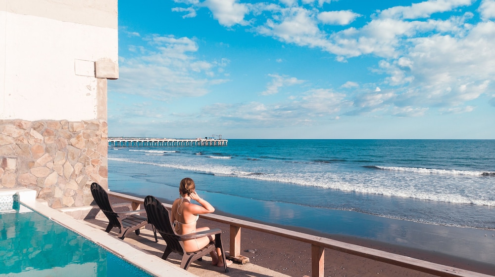 Ast Surf Hotel in La Libertad, El Salvador