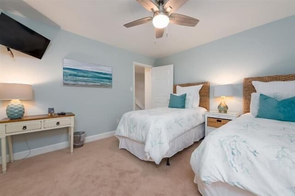 828 Ketch Court at the Sea Pines Resort - photo 5