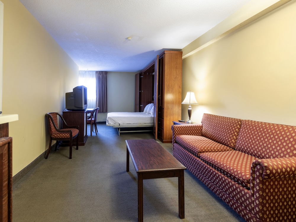 Mansion View Inn and Suite - photo 26
