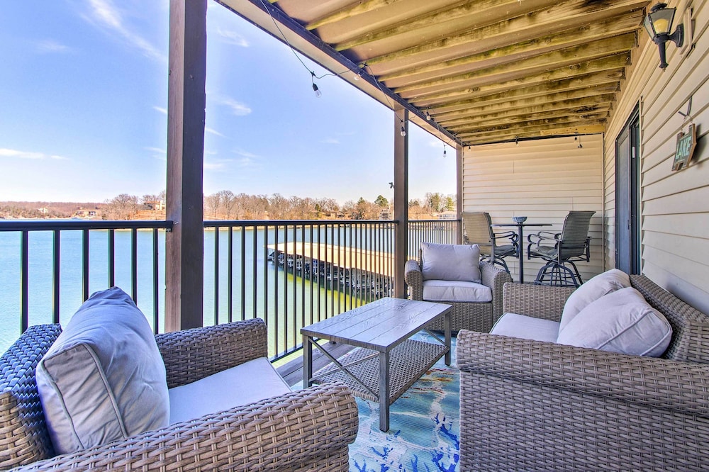 Osage Beach Resort Condo w Community Pool - photo 20