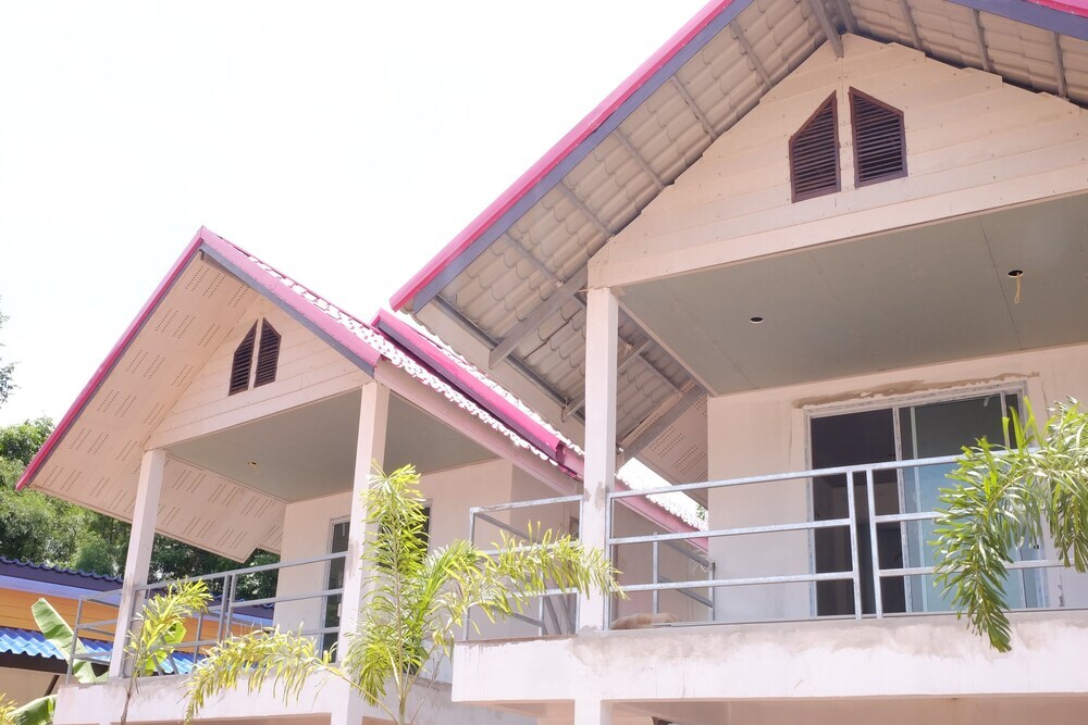 Banpuk Chomviewpern in Klaeng, Thailand