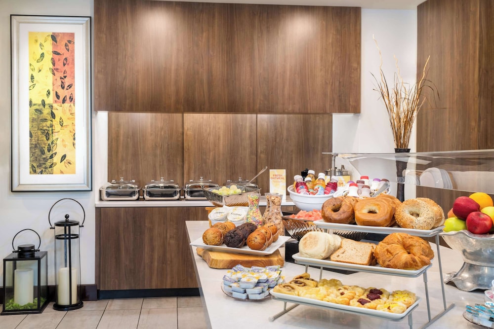 Hilton Garden Inn Atlanta Peachtree City - photo 31