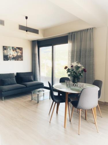Comfy Vista Apartment — 4-Star Luxury Hotel in Kalamata, Greece