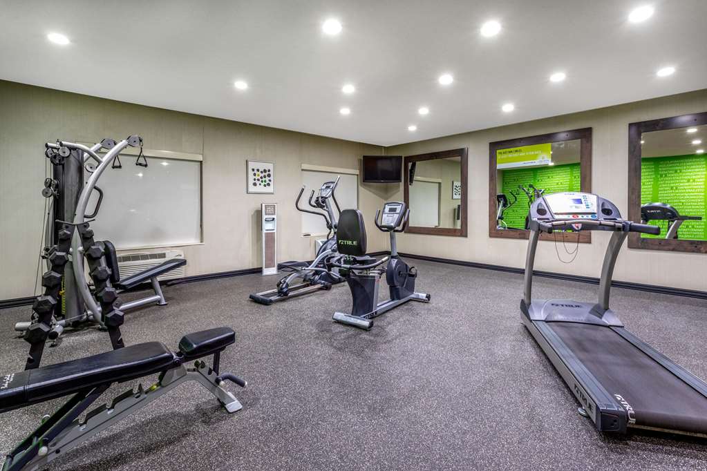 La Quinta Inn & Suites by Wyndham Hopkinsville - photo 11