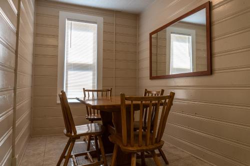 The Admiral Hotel Motel - photo 128
