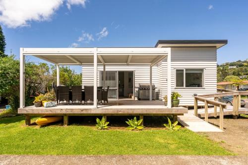 Kombi Cottage Fully accessible — 4-Star Luxury Hotel in Tairua, New Zealand
