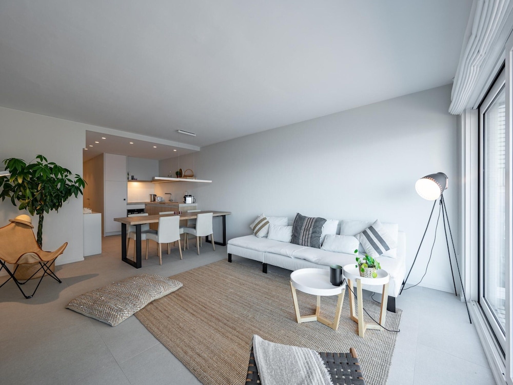 Apartment by the Beach with Stunning Sea View — 4-Star Luxury Hotel in Knokke-Heist, Belgium