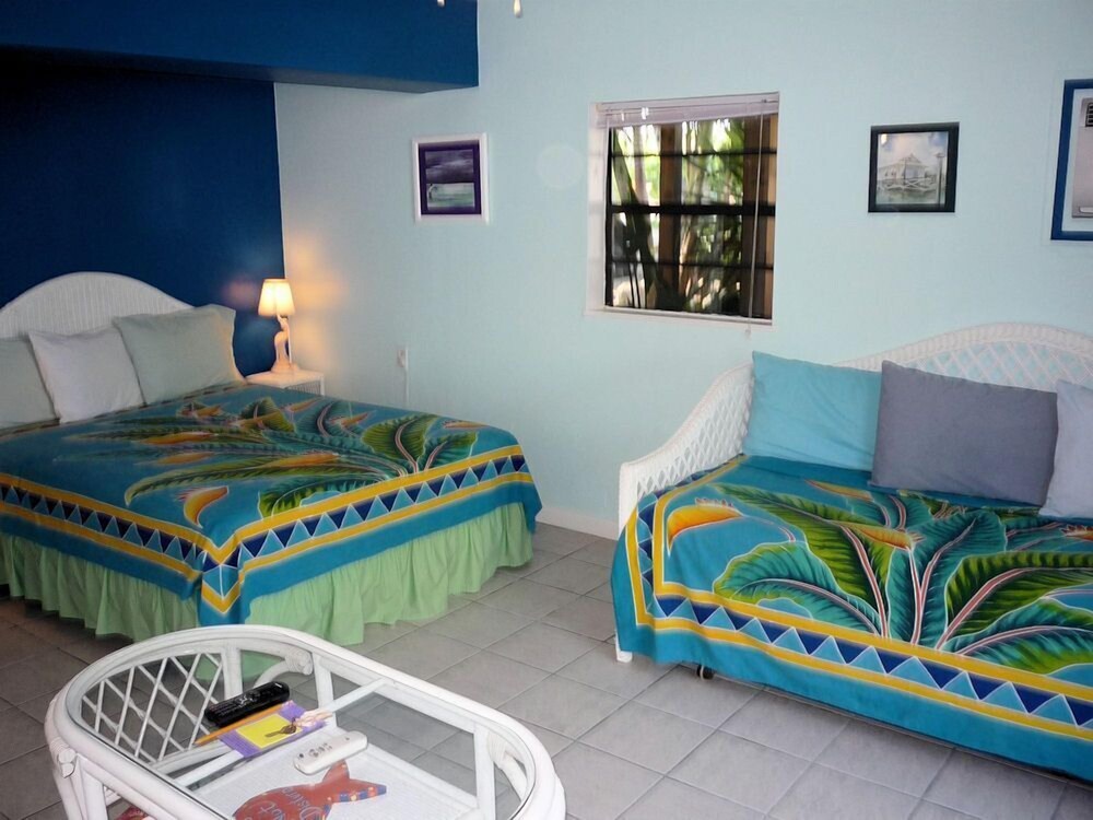 White Sands Inn - photo 4