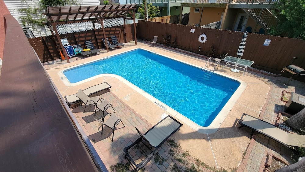 Campeche Triplex Unit C - photo 20