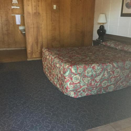 Towne Center Motel - photo 36